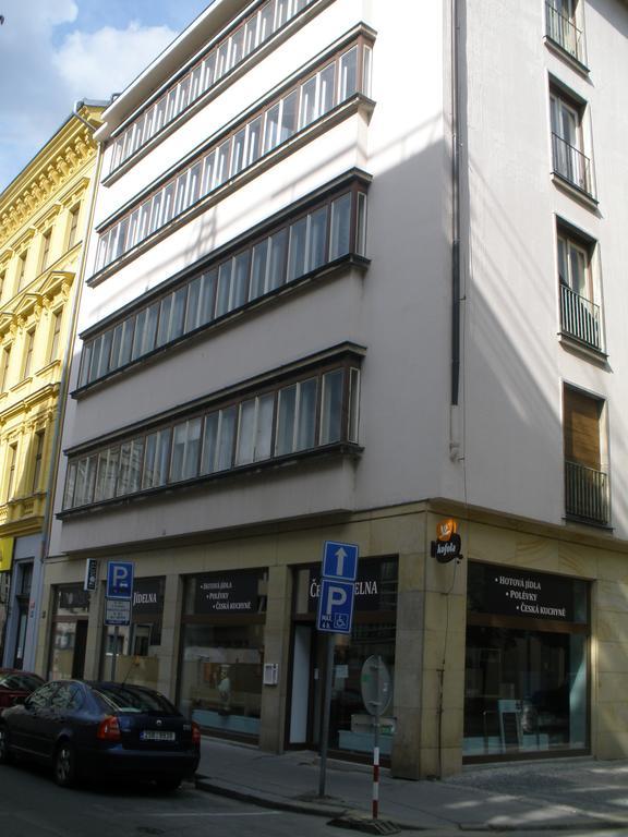 Apartments Tronicek Praga Esterno foto